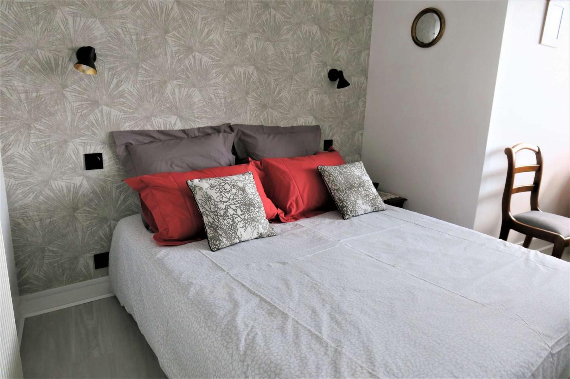 Bel Avec Loggia Et Balcon Vue Sur A - Ref 874 Apartment
